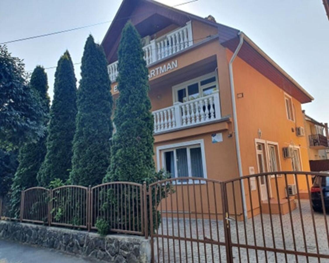 Birta Apartman Hajdúszoboszló Esterno foto
