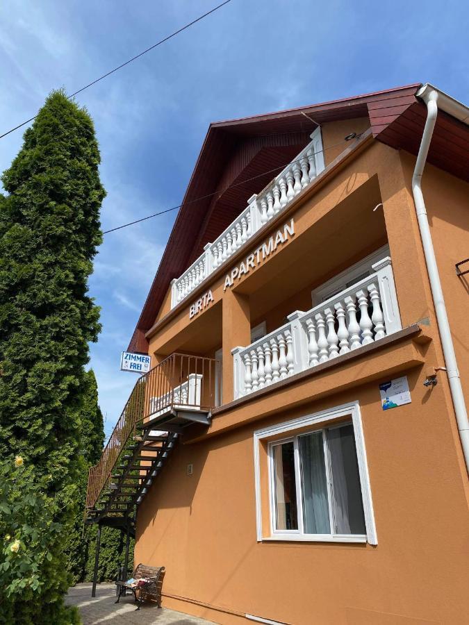 Birta Apartman Hajdúszoboszló Esterno foto