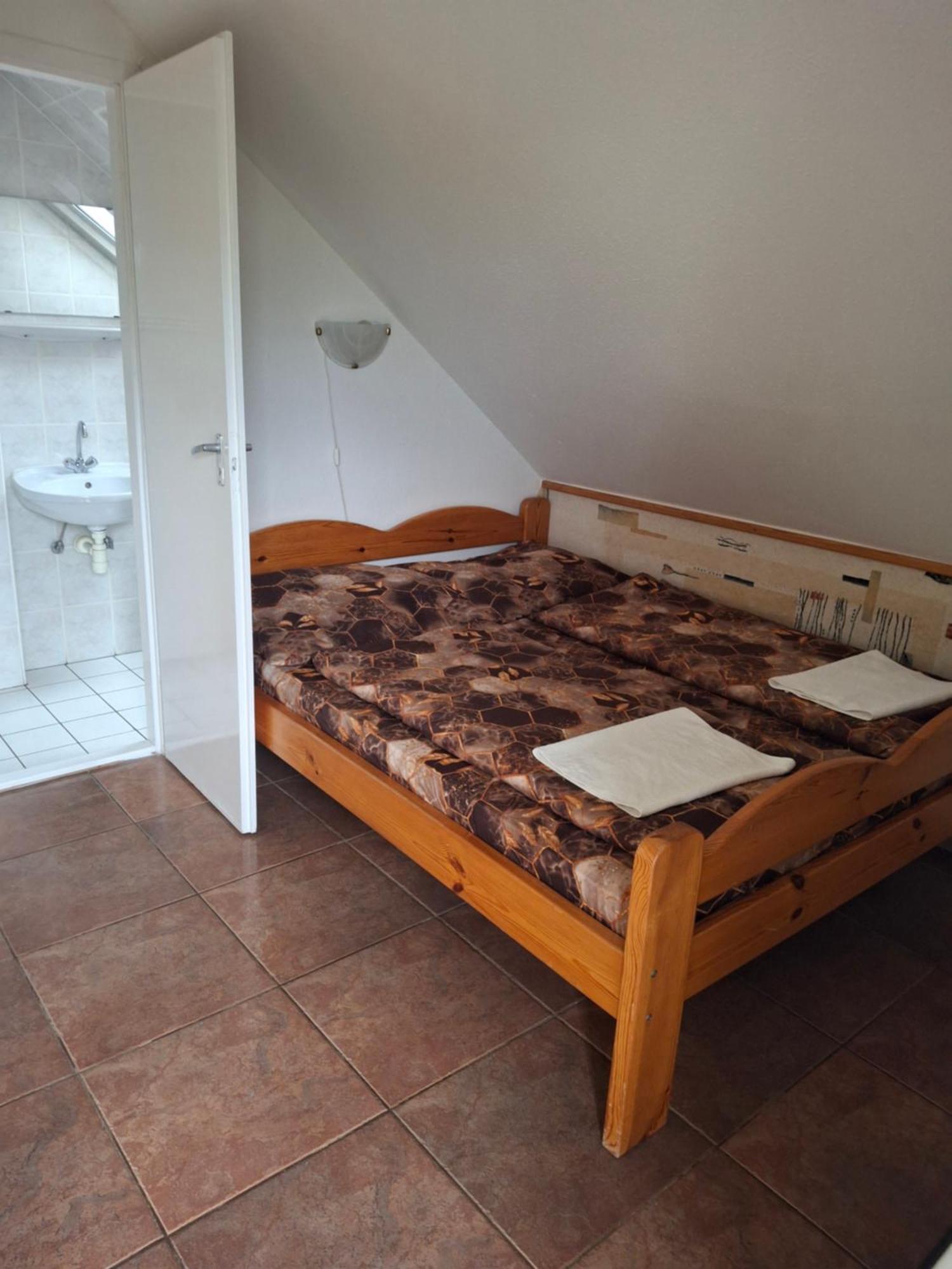 Birta Apartman Hajdúszoboszló Esterno foto